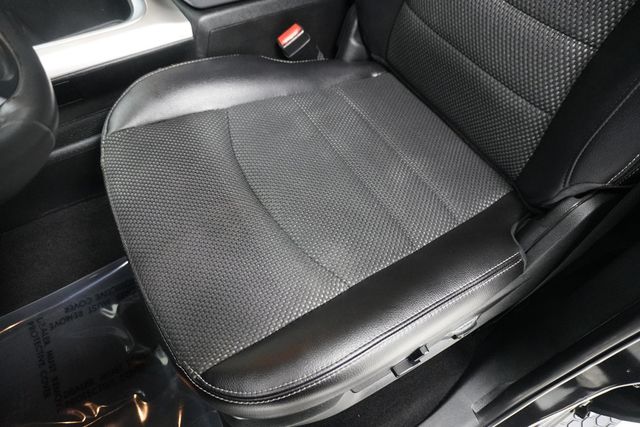 2018 Ram 1500 Lone Star Silver 4x2 Crew Cab 5'7" Box - 22917050 - 8