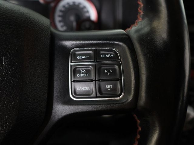 2018 Ram 1500 Rebel 4x4 Crew Cab 5'7" Box - 22904457 - 36