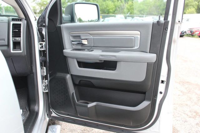 2018 Ram 1500 SLT 4x4 4dr Quad Cab 6.3 ft. SB Pickup - 22893438 - 11