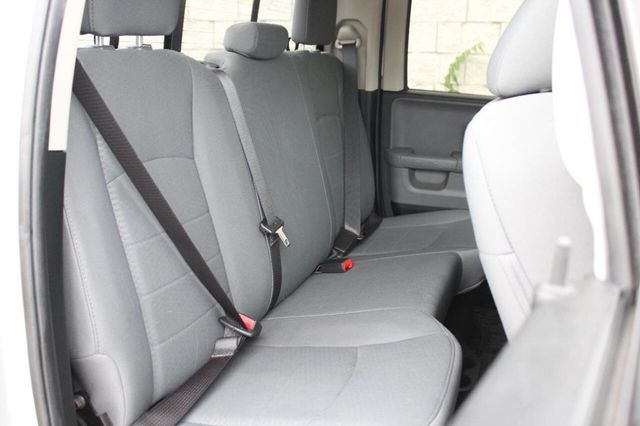 2018 Ram 1500 SLT 4x4 4dr Quad Cab 6.3 ft. SB Pickup - 22893438 - 14