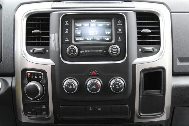 2018 Ram 1500 SLT 4x4 4dr Quad Cab 6.3 ft. SB Pickup - 22893438 - 17