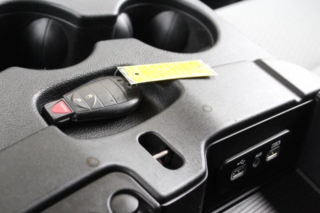 2018 Ram 1500 SLT 4x4 4dr Quad Cab 6.3 ft. SB Pickup - 22893438 - 23