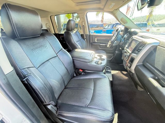 2018 Ram 2500 Laramie 4x4 Mega Cab 6'4" Box - 22937114 - 17