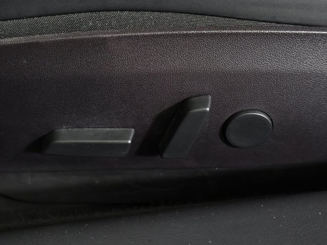 2018 Tesla Model 3 Long Range Battery RWD - 22929204 - 32