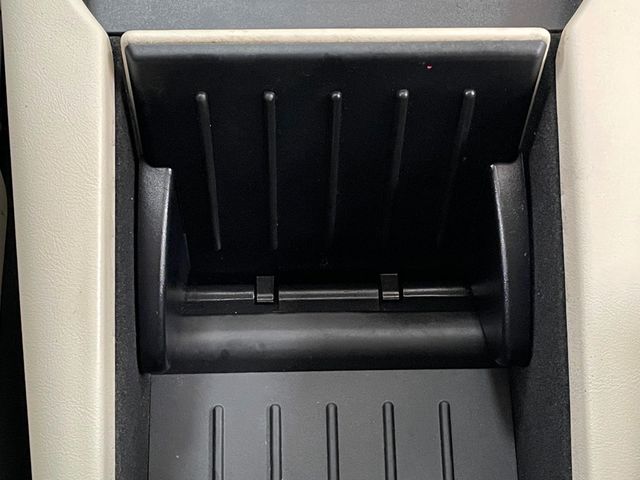 2018 Tesla Model S 75D AWD - 22937601 - 44