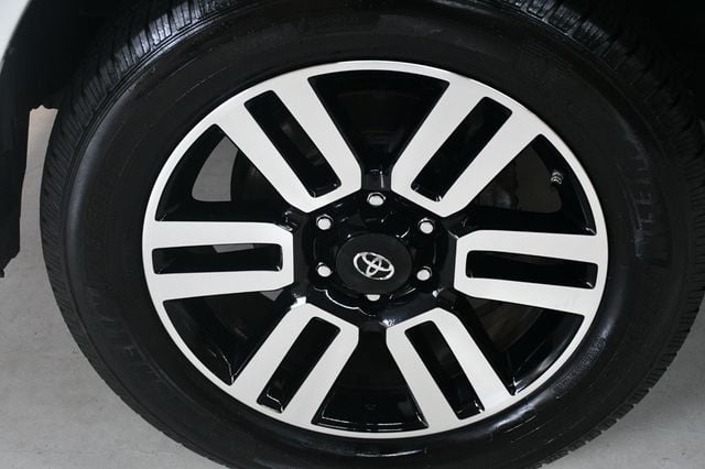 2018 Toyota 4Runner Limited 4WD - 22888856 - 20