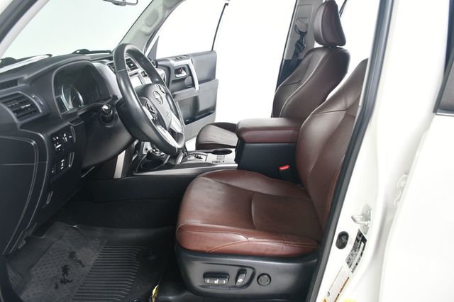 2018 Toyota 4Runner Limited 4WD - 22888856 - 29