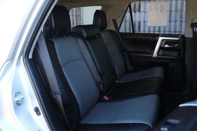 2018 Toyota 4Runner ONE OWNER SR5 PREMIUM W/ NAVIGATION, LEATHER, MOONROOF - 22924509 - 10