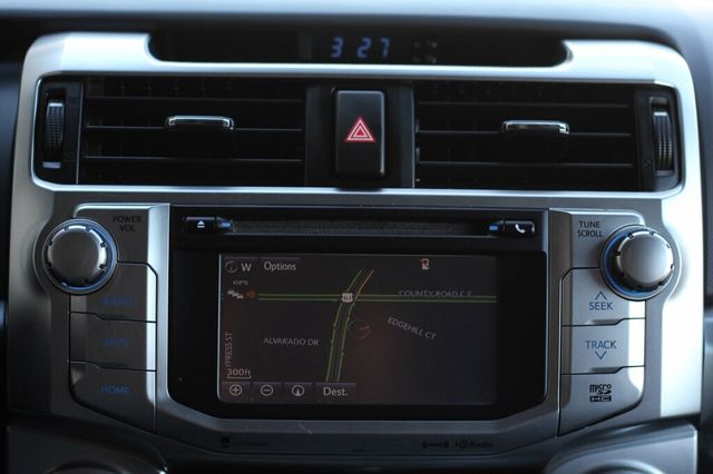 2018 Toyota 4Runner ONE OWNER SR5 PREMIUM W/ NAVIGATION, LEATHER, MOONROOF - 22924509 - 13