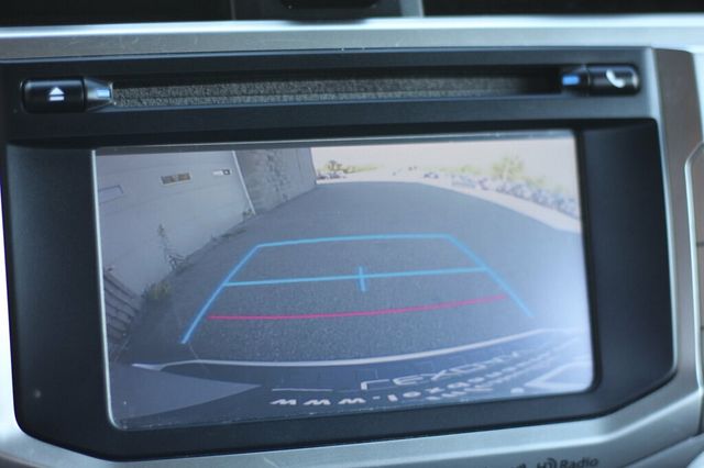 2018 Toyota 4Runner ONE OWNER SR5 PREMIUM W/ NAVIGATION, LEATHER, MOONROOF - 22924509 - 31
