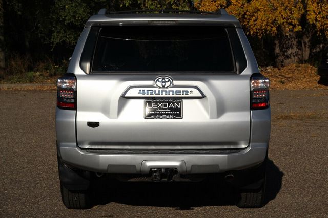 2018 Toyota 4Runner ONE OWNER SR5 PREMIUM W/ NAVIGATION, LEATHER, MOONROOF - 22924509 - 4