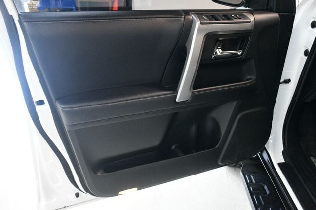 2018 Toyota 4Runner SR5 Premium 4WD - 22925183 - 21