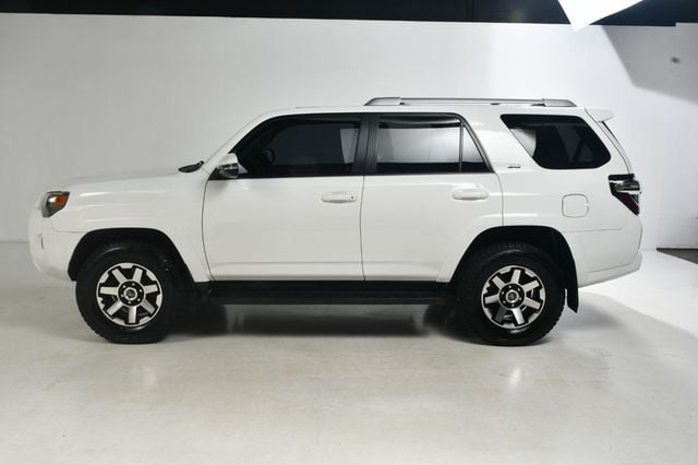 2018 Toyota 4Runner SR5 Premium 4WD - 22925183 - 2