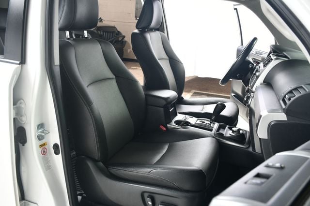 2018 Toyota 4Runner SR5 Premium 4WD - 22925183 - 30