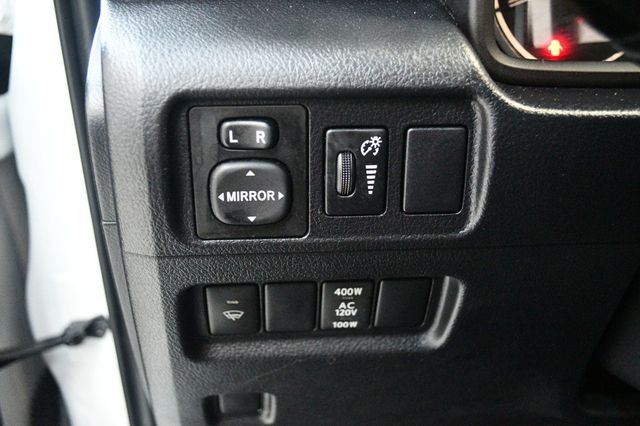 2018 Toyota 4Runner SR5 Premium 4WD - 22925183 - 66