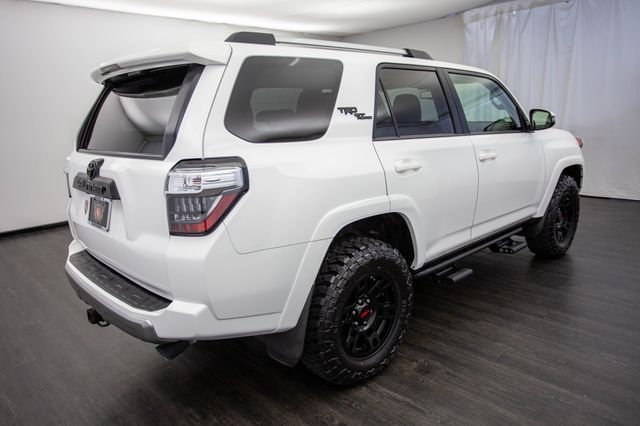2018 Toyota 4Runner TRD Off Road Premium 4WD - 22899866 - 9