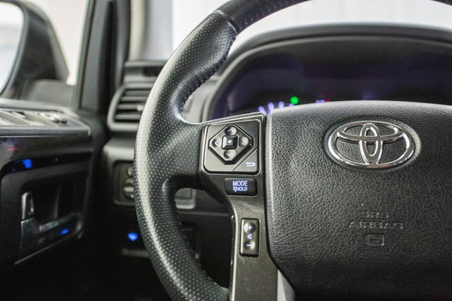 2018 Toyota 4Runner TRD Off Road Premium 4WD - 22899866 - 48