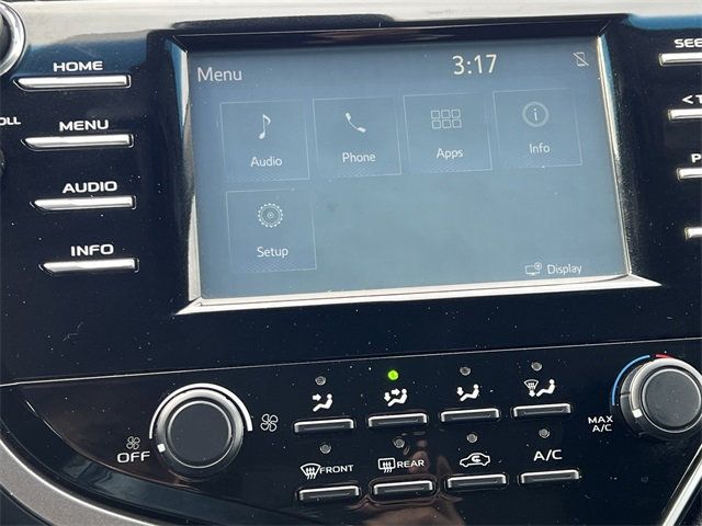 2018 Toyota Camry LE Automatic - 22937403 - 25