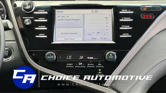 2018 Toyota Camry SE Automatic - 22403892 - 18