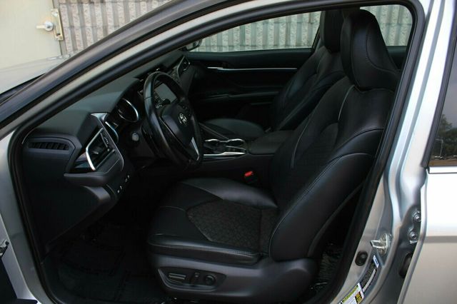 2018 Toyota Camry XSE  - 22909965 - 20