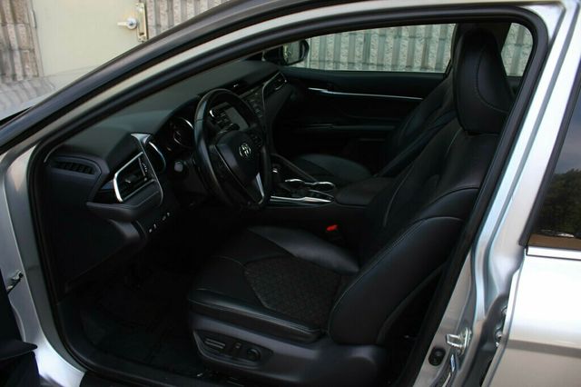2018 Toyota Camry XSE  - 22909965 - 21