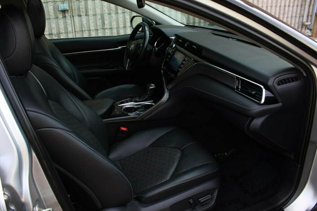 2018 Toyota Camry XSE  - 22909965 - 7