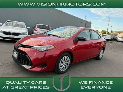 2018 Toyota Corolla - 2T1BURHE2JC085514
