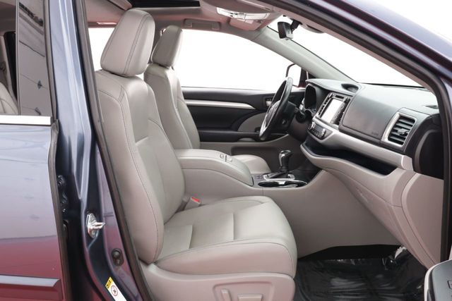 2018 Toyota Highlander  - 20913106 - 15