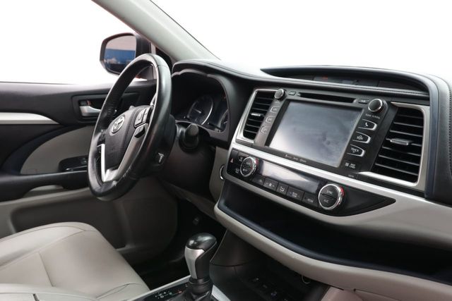 2018 Toyota Highlander  - 20913106 - 16