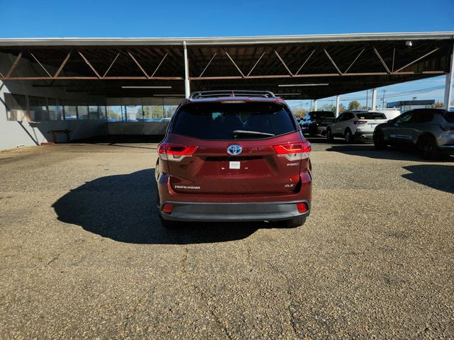 2018 Toyota Highlander Hybrid XLE V6 AWD - 22934723 - 5