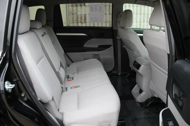 2018 Toyota Highlander ONE OWNER AWD HYBRID LE - 22934323 - 10
