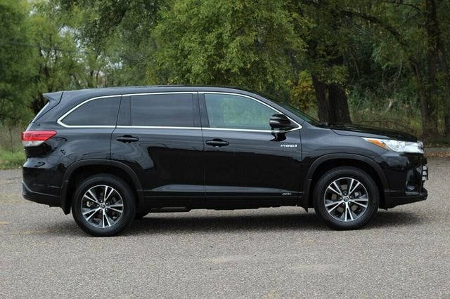 2018 Toyota Highlander ONE OWNER AWD HYBRID LE - 22934323 - 1