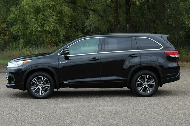 2018 Toyota Highlander ONE OWNER AWD HYBRID LE - 22934323 - 19