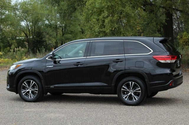2018 Toyota Highlander ONE OWNER AWD HYBRID LE - 22934323 - 20