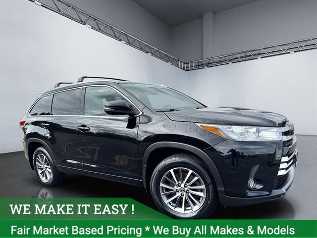 2018 Toyota Highlander XLE V6 AWD - 22934113 - 0