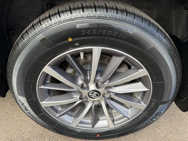 2018 Toyota Highlander XLE V6 AWD - 22934113 - 10