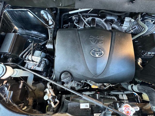 2018 Toyota Highlander XLE V6 AWD - 22916533 - 39