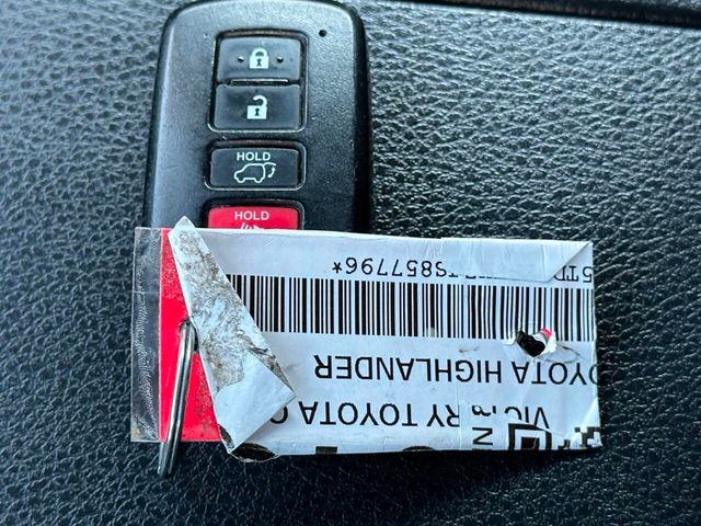 2018 Toyota Highlander XLE V6 AWD - 22916533 - 71