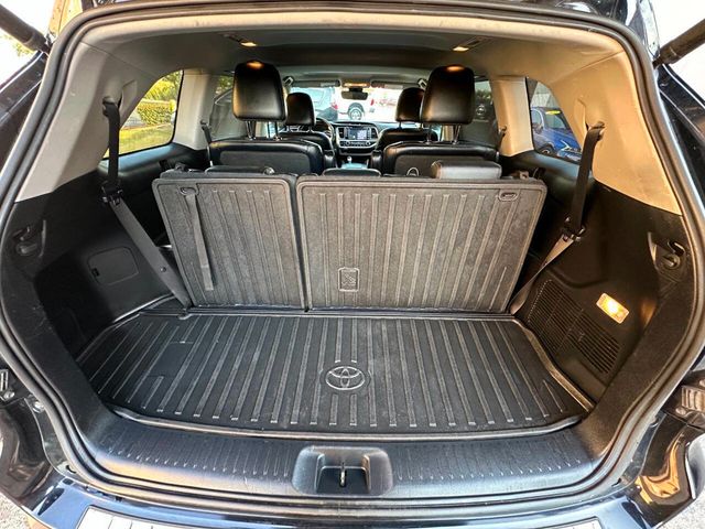 2018 Toyota Highlander XLE V6 AWD - 22916533 - 8