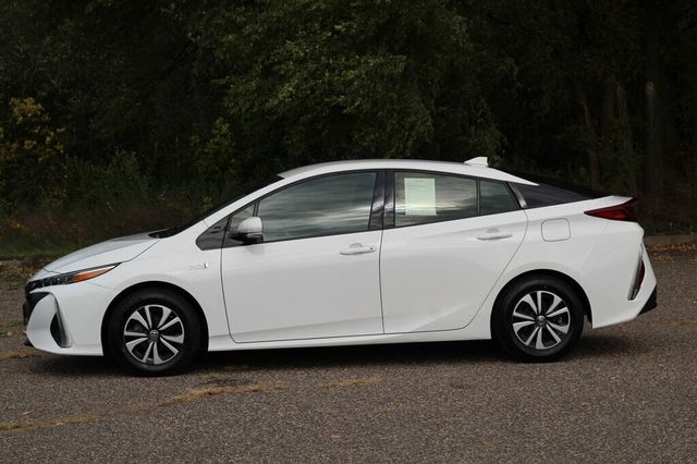 2018 Toyota Prius Prime ONE OWNER PLUS HATCHBACK W/ NAVIGATION, HEATED SEATS - 22917425 - 17