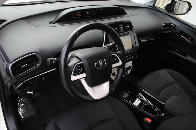 2018 Toyota Prius Prime ONE OWNER PLUS HATCHBACK W/ NAVIGATION, HEATED SEATS - 22917425 - 24