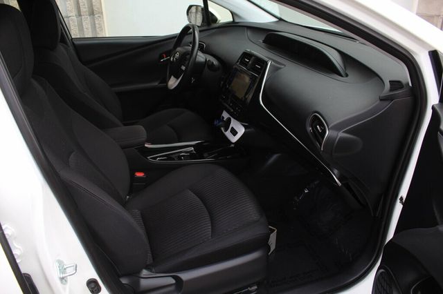 2018 Toyota Prius Prime ONE OWNER PLUS HATCHBACK W/ NAVIGATION, HEATED SEATS - 22917425 - 7