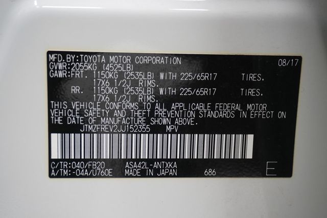 2018 Toyota RAV4 LE FWD - 22928932 - 26