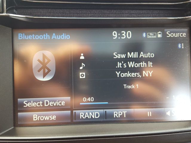 2018 Toyota RAV4 XLE AWD - 18187158 - 25