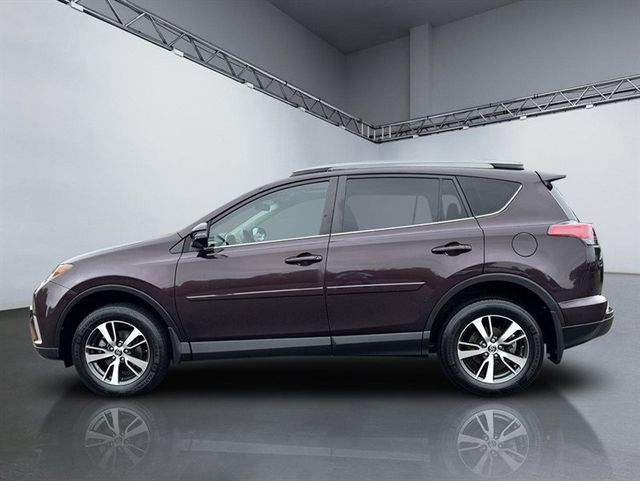 2018 Toyota RAV4 XLE AWD - 22932937 - 1