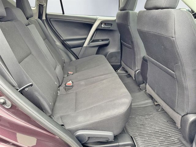 2018 Toyota RAV4 XLE AWD - 22932937 - 21