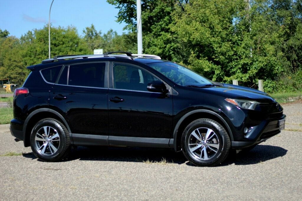 2018 Toyota RAV4 XLE NAVIGATION, MOONROOF POWER PLUS PKG, NAVIGATION, BLIND SPOT  - 22874623 | Video 1