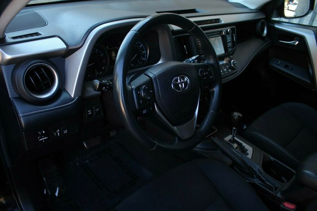 2018 Toyota RAV4 XLE NAVIGATION, MOONROOF POWER PLUS PKG, NAVIGATION, BLIND SPOT  - 22874623 - 24