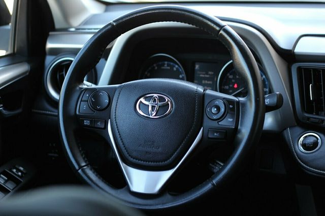 2018 Toyota RAV4 XLE NAVIGATION, MOONROOF POWER PLUS PKG, NAVIGATION, BLIND SPOT  - 22874623 - 27