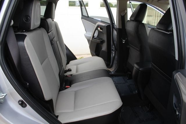 2018 Toyota RAV4 Hybrid AWD LIMITED W/ NAVIGATION, LEATHER, MOONROOF - 22895493 - 9